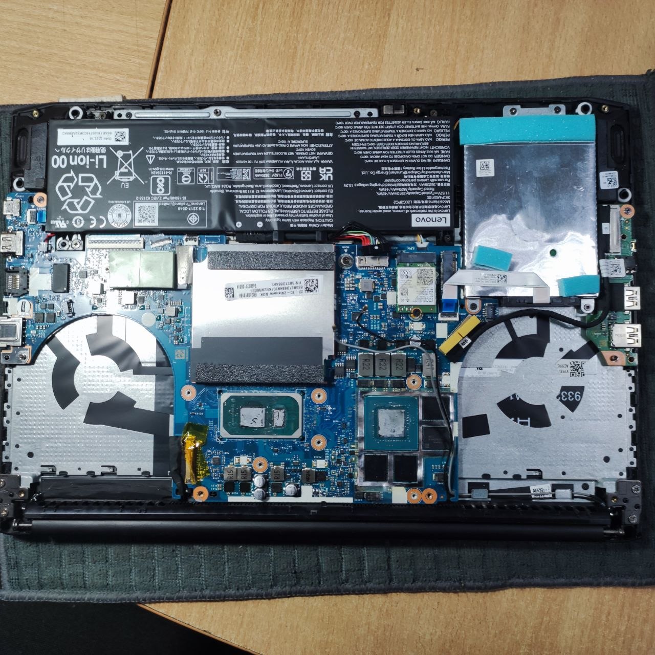 Ремонт ноутбука Lenovo IdeaPad Gaming 3 15IHU6